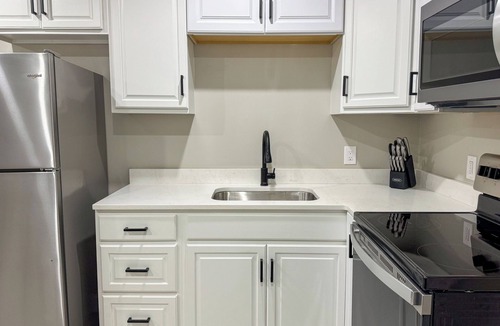 West Lebanon Apartment | New Remodel - 1st Floor - Mins to DHMC & Hanover