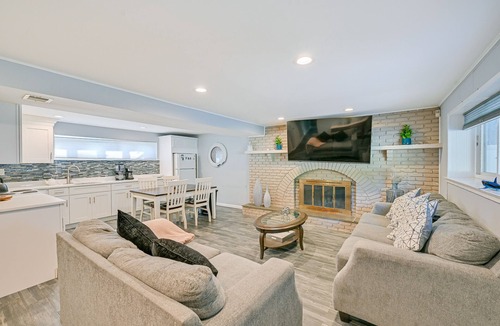 North Great River Apartment | New York Abode w/Pool & Patio, Near Times Square!