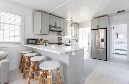 Jamesport Cottage | Newly Renovated Beach Cottage in Jamesport, NY with a private beach.