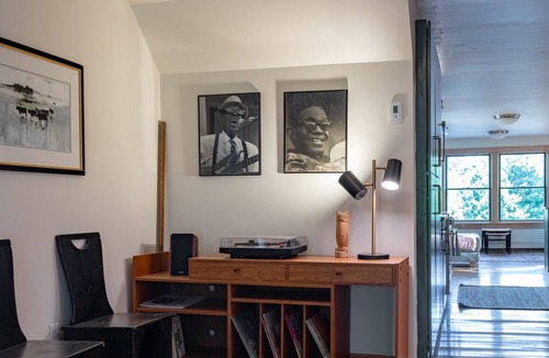 Charlotte Condo | Newly Renovated Condo in Former Historic Inn