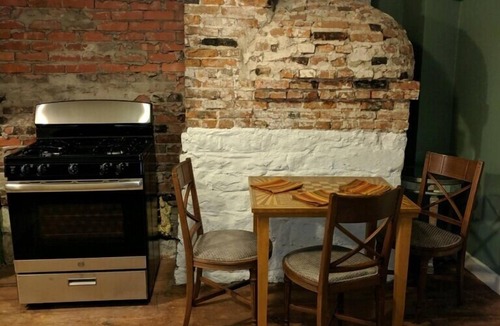 Niagara County Apartment | Niagara Mansion Carriage Suite