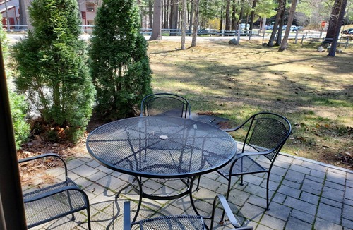 Bartlett House | Nice Condo At Attitash Mountain Village, Close to Storyland, Location!