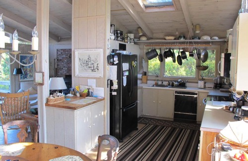 Aquinnah House | Nine Acres Quiet Escape