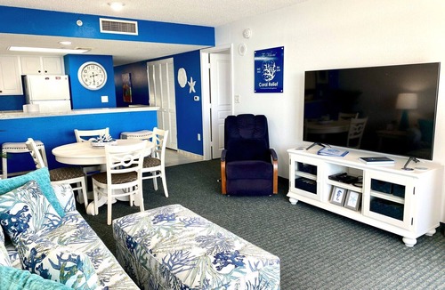 Crescent Beach Condo | NO OWNER FEES! Gorgeous Updated OCEANFRONT 2/2 Suite, OF Master, W/D, 18th Fl