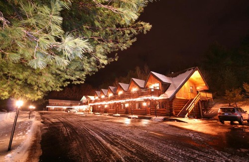 Woodsville Hotel | Nootka Lodge