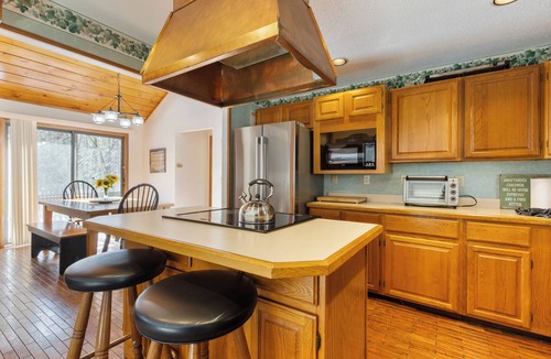 North Conway Condo | North Conway Getaway! Stonehurst Village Condo - 2,500 Sq. Ft