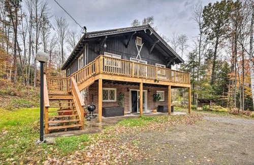 North Creek House | North Creek Chalet with Fire Pit Near Gore Mountain!