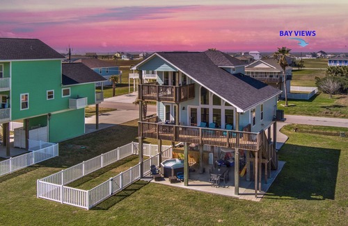 Indian Beach House | Ocean+Bay Views|Hot Tub|Golf Cart|TIKI BAR|Premium