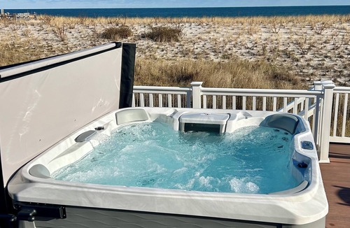 Ocean Beach III House | Ocean Front Beach House - Steps to Beach - Hot Tub, Deck, 3BR, 2Bath, AC, Badges