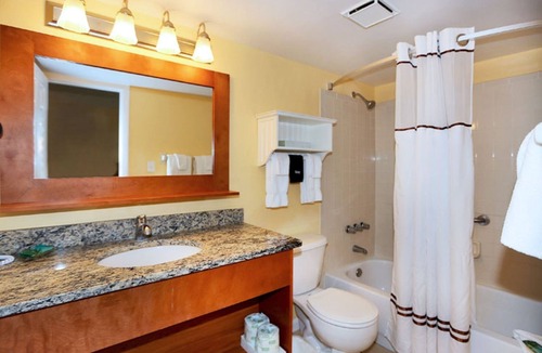 Ormond Beach Resort | Ocean View Two Bedroom, Luxury Condo, Ormond Beach, FL (3211340)