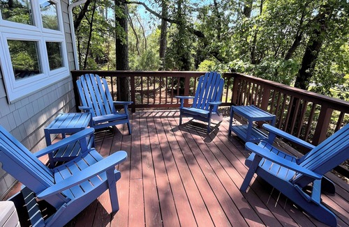 Piney Island House | Ohana Sunrise - Close to the beach - Linens and Towels are provided.