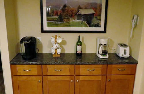 Mount Holly House | Okemo Ski Getaway in Mount Holly/Ludlow VT Under 5 miles to the slopes.