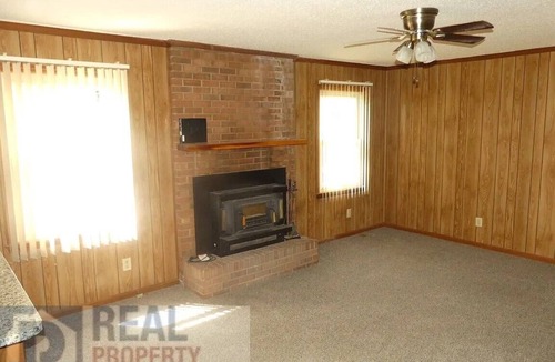 Browns Summit Bed & Breakfast | On 5 acre 55 minutes to Carolina Panthers. A2 acer field for 4 wheeler track.
