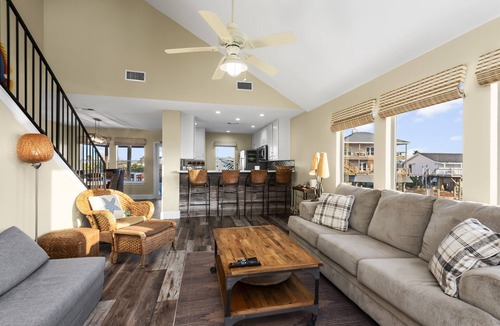 Terramar Beach House | On the Bay | Hot Tub | Pet Friendly