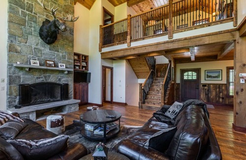 Stratton Mountain House | One of Stratton Mountain's best Homes to Rent