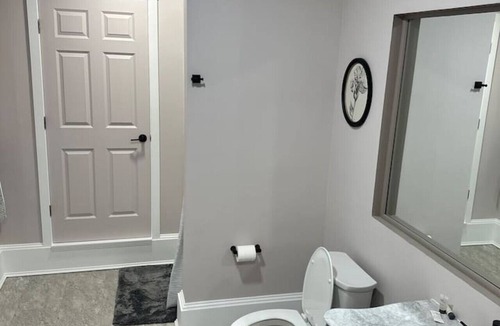 Barre Apartment | One Zero Five Stay 300