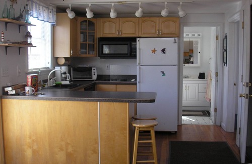Ocean Park House | ONLY 6 HOUSE AWAY FROM BEACH AND SHORT WALK TO CENTERnOF TOWN.