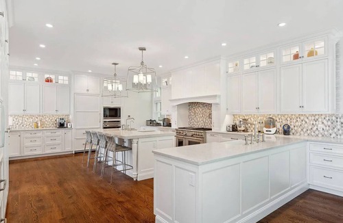 Water Mill House | Opulent Watermill Retreat: Exclusive Estate with Gourmet Kitchen & Outdoor Oasis