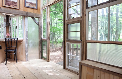 Woodridge RV Rental | Outlier Inn Tiny House 4 on Farm Upstate Catskills
