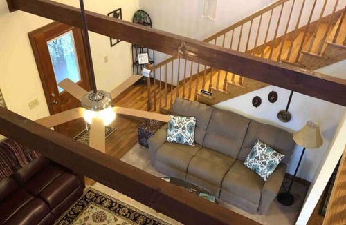 Vesta Cottage | Overlook Cottage at the Parkway by Buffalo Mtn Gtw