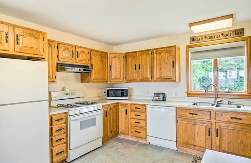 Ovid House | Ovid Home w/Lake Views on Cayuga Wine Trail!