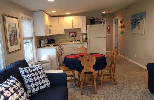 Scarborough Apartment | Panoramic Views & Crashing Waves