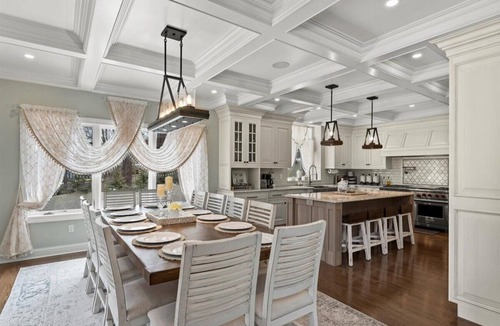 Cleverdale House | Paradise Bay