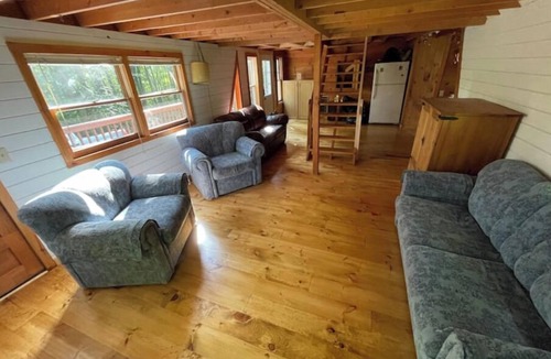 Susquehanna Cabin | Peaceful and Private A-frame in the woods, not far from Elk Mountain Ski Resort!