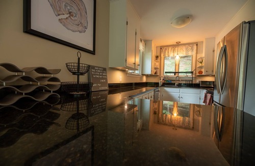 Sutton House | Peaceful Family-Friendly Sunapee Lake/Ski Retreat