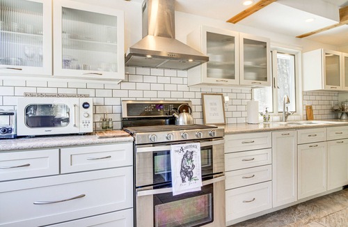 Lake George House | Peaceful Lake George Getaway - 3 Mi to Beach!