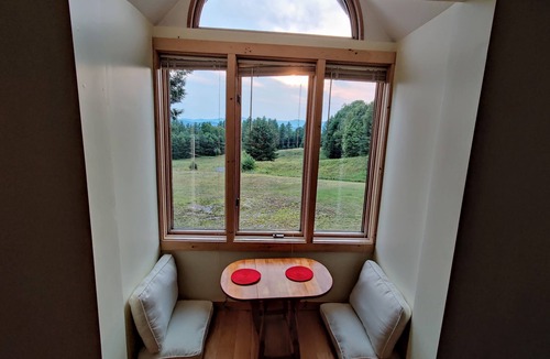 East Calais Apartment | Peaceful Vermont Getaway with Gorgeous Views!