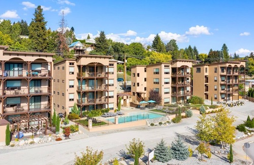 Manson Condo | Penthouse-Stunning Views-Pool, Hot Tub
