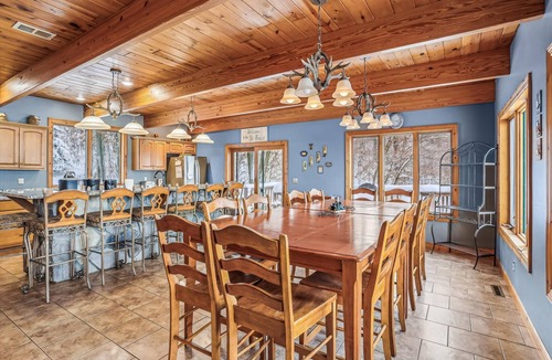 Timberline House | Perfect & beautiful location to gather family and friends for any occasion!