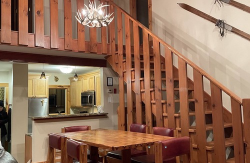 Stratton and Bromley Ski Areas Ski Chalet | Perfect house surrounded by National Forest to get away and decompress!