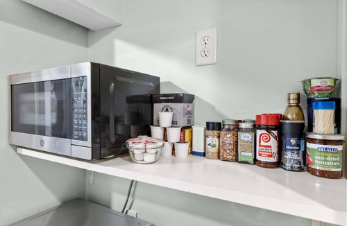 Richmond Apartment | Perfect Stay Near Skiing, Burlington & Airport