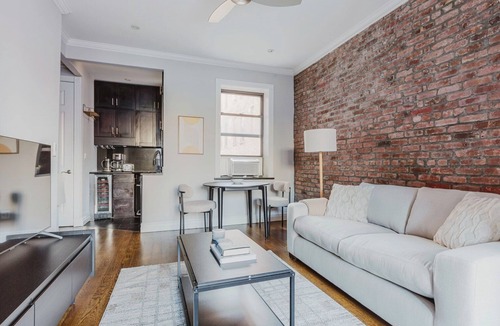 West Village Apartment | Perfect West Village 2BR w/Elevator, Fully Furnished, by Blueground