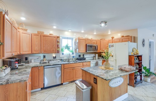 Claremont House | Pet-Friendly Claremont Vacation Rental!