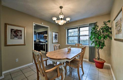 Missouri City House | Pet-Friendly Missouri City Home with Fenced-In Yard!