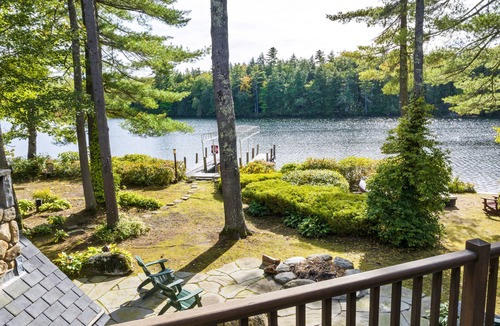 Moultonborough House | Pet Friendly Moose Lodge on Lake Winnipesaukee Sleeps 14
