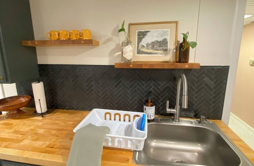 Innsbrook House | Pet-friendly, Shortpump Guest Suite. Extended Stays Welcome!