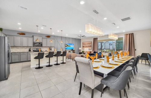 Davenport Villa | Picture Renting Your Own Luxury Villa on the Exclusive Windsor Island Resort
