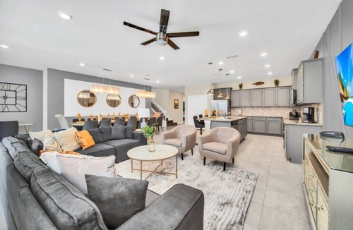 Davenport Villa | Picture Renting Your Own Luxury Villa on the Exclusive Windsor Island Resort