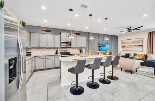 Davenport Villa | Picture Renting Your Own Luxury Villa on the Exclusive Windsor Island Resort