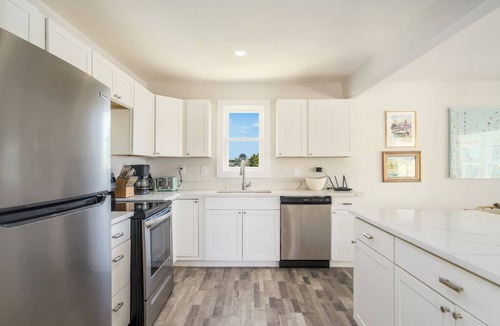 Captain's Cove House | Pier Pressure - Beautiful Canalfront in Captain's Cove!