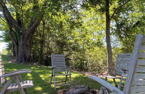 Pinnacle House | Pinnacle Cottage - 2 bedroom/1.5 bath - near Pilot Mountain State Park