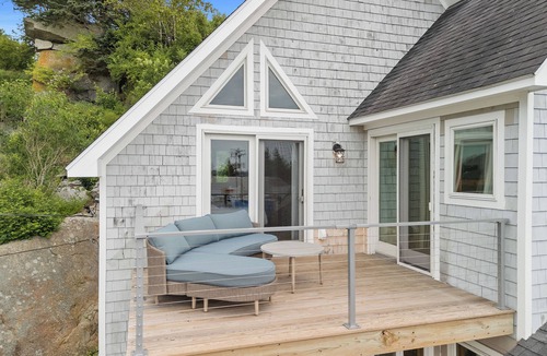 Spruce Head Cottage | Pirate's Den on the Wharf