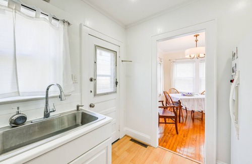 Point Lookout Cottage | Point Lookout Cottage - Walk to Beach!