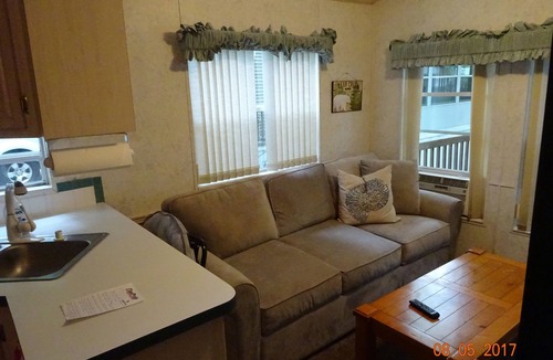 South Casco Cottage | Point Sebago Recently Renovated Cottage
