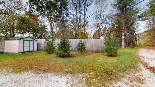 Chittenden House | Pond View Cabin