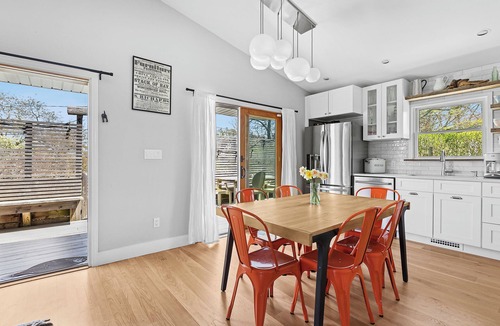 Montauk House | PRICE REDUCED Family Friendly, 3Bd Centrally Located Home with Fenced in Yard
